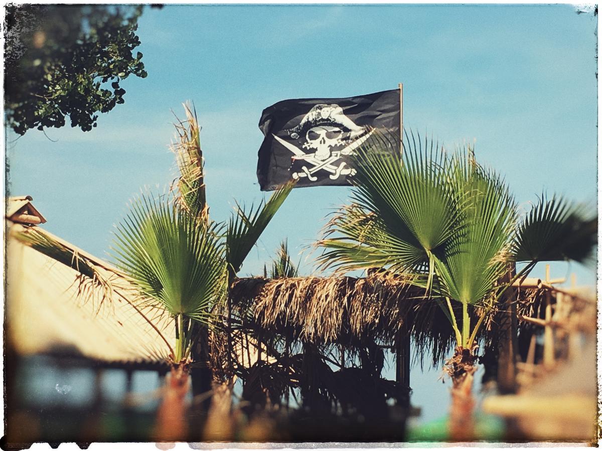 Pirates Resort Mamaia Exteriér fotografie